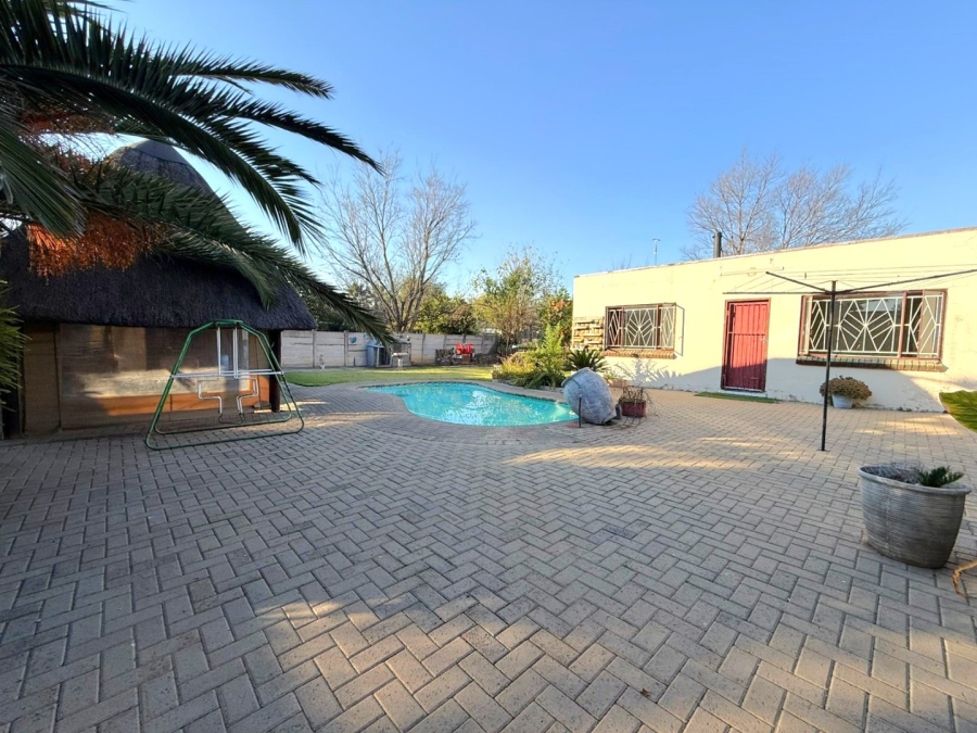 4 Bedroom Property for Sale in Wilgehof Free State